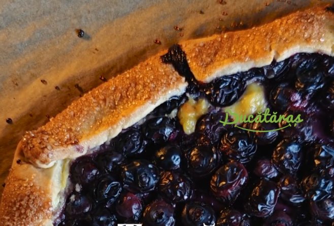 Tartă cu afine și cremă de vanilie - Rețeta rapidă și delicioasă