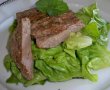 Carne de vita frageda cu salata verde-0