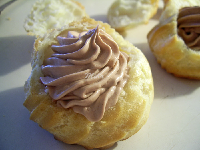 Choux a la creme