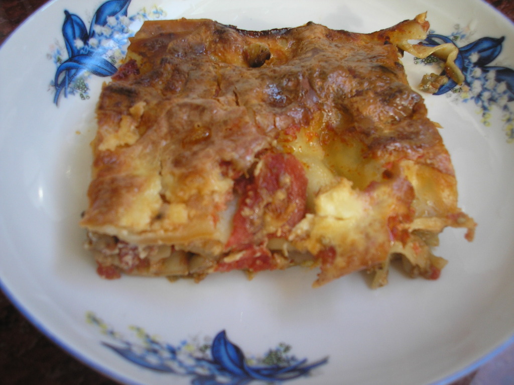 Lasagna cu carne si legume