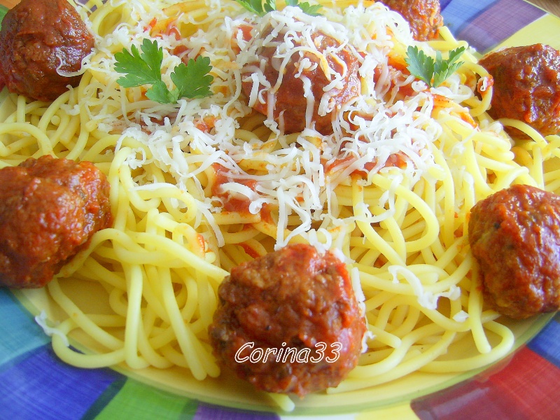 Spaghetti with meatballs