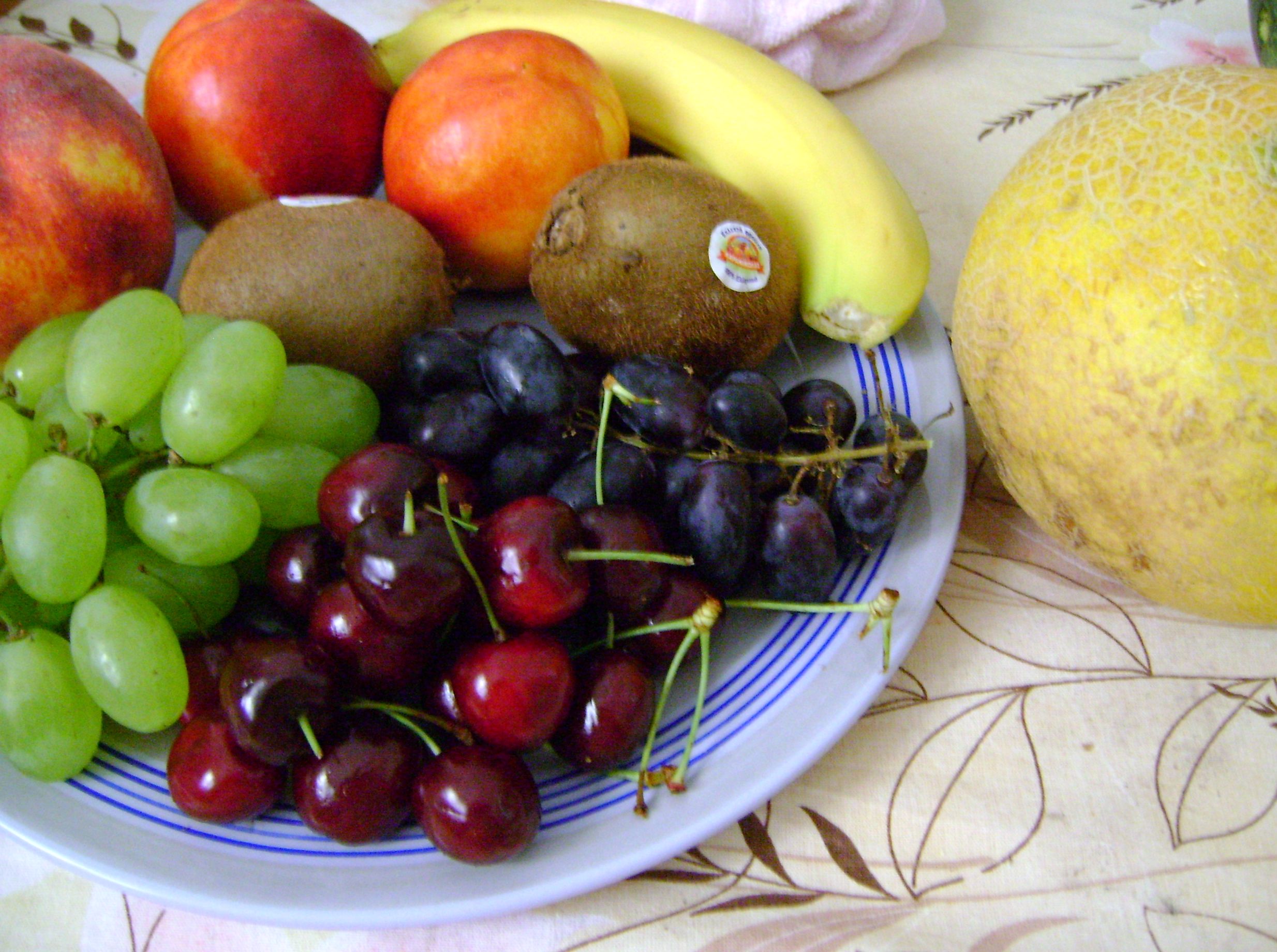 Salata de fructe in pepene