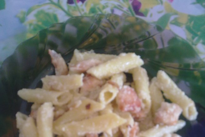 Penne cu pui si brinza  feta