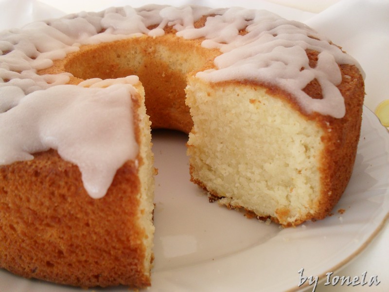 Guguluf cu lamaie-Lemon Pound Cake