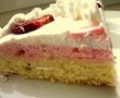 Tarta delicioasa cu capsuni-3