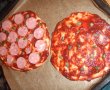 Pizza Salami cu seminte de dovleac-3