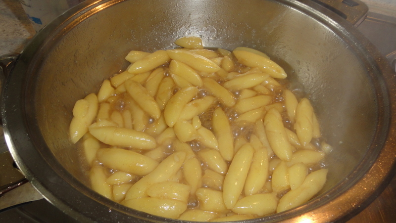 Schupfnudeln mit zimt und zucker
