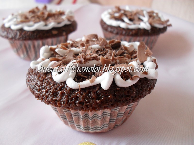 Muffins cu ciocolata