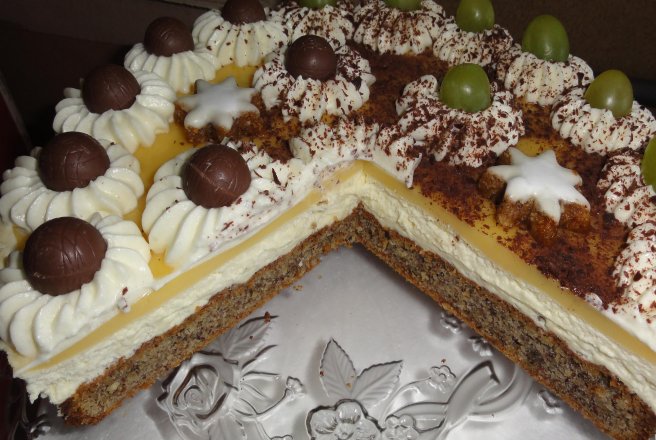 Tort cu lichior de oua  (Eierlikörtorte)