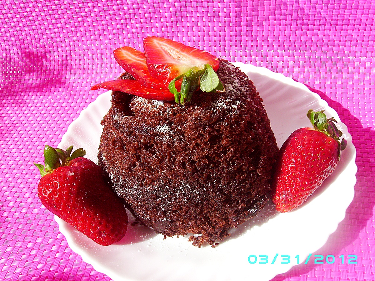 Chocolate Mug cake- Chec de ciocolată în 2 minute