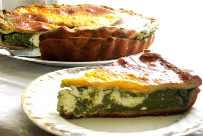 Tarta cu spanac,branza feta si bilute de mozzarella