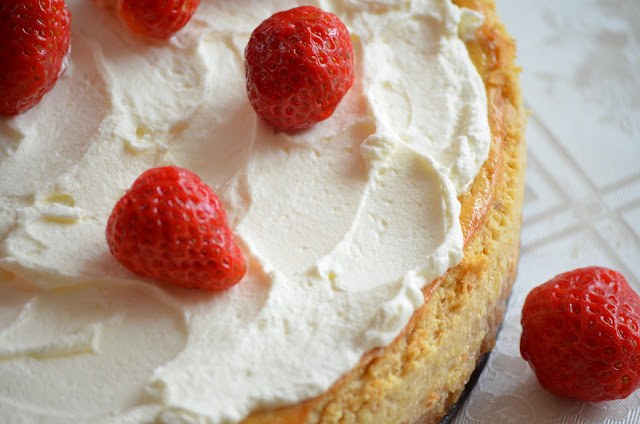 Cheesecake cu capsune