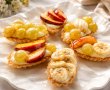 Barcute cu crema de vanilie si fructe.-3
