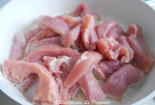 Pulpa de porc inabusita cu garnitura de orez salbatic