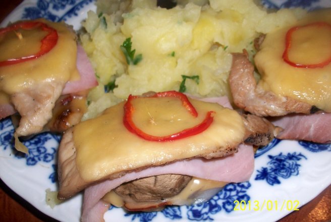 SANDWICH "DUPA PETRECERE"