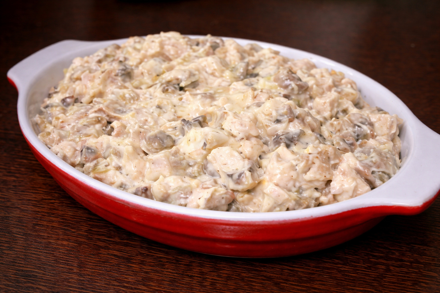 Salata de pui cu ciuperci si maioneza