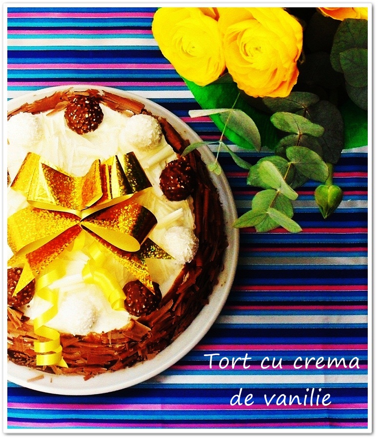 Tort cu crema de vanilie