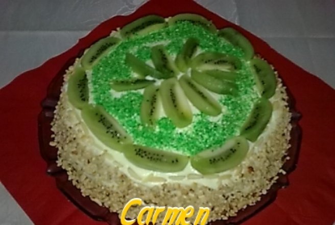 Tort cu crema de lamaie si  kiwi.