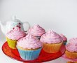 Cupcakes cu crema de visine-9