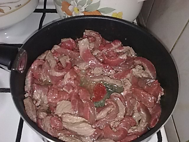 Stroganoff cu mazare