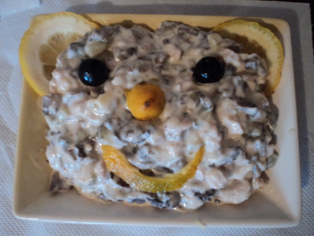 Salata de ciuperci cu piept de pui