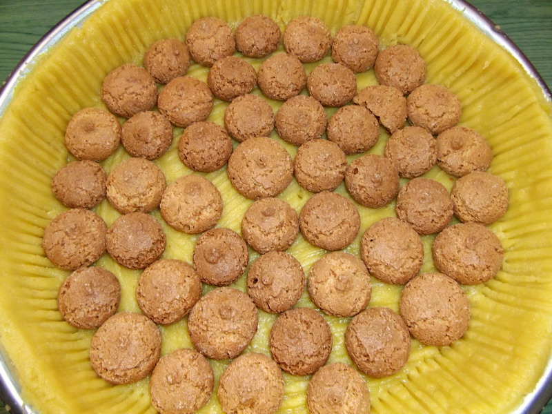 Tarta cu crema si amaretti