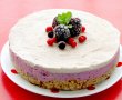 Tort raw cu fructe de padure-1