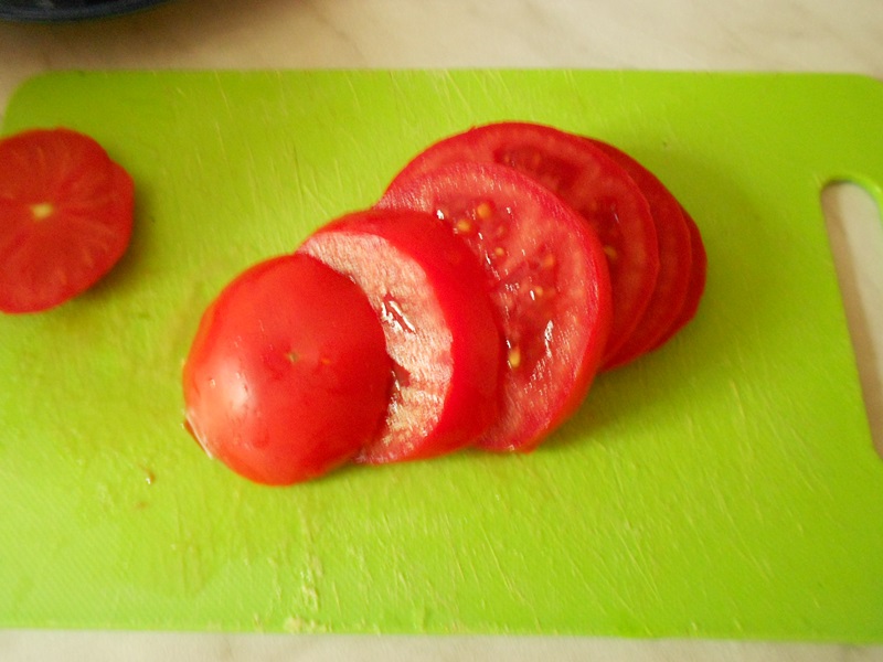 Salata Caprese cu miez de lapte