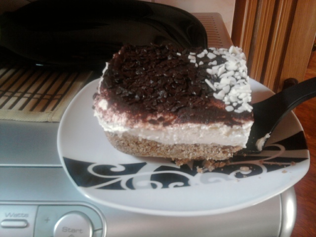 Cheesecake cu ciocolata alba