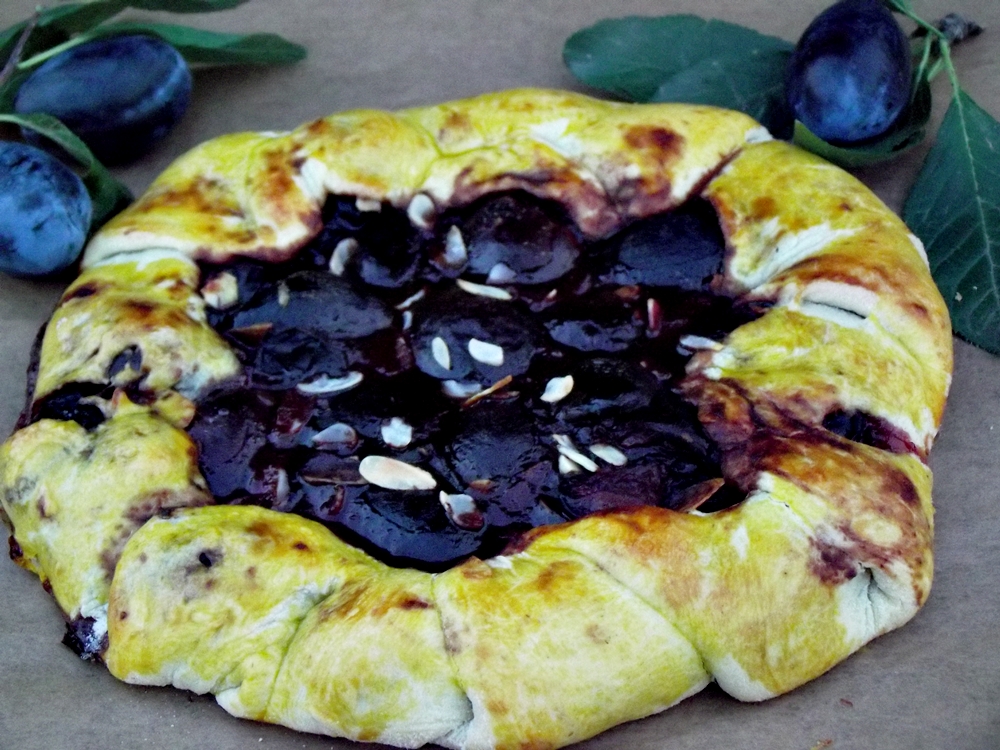 Tarta rustica cu prune