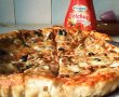 Pizza cu ton-5