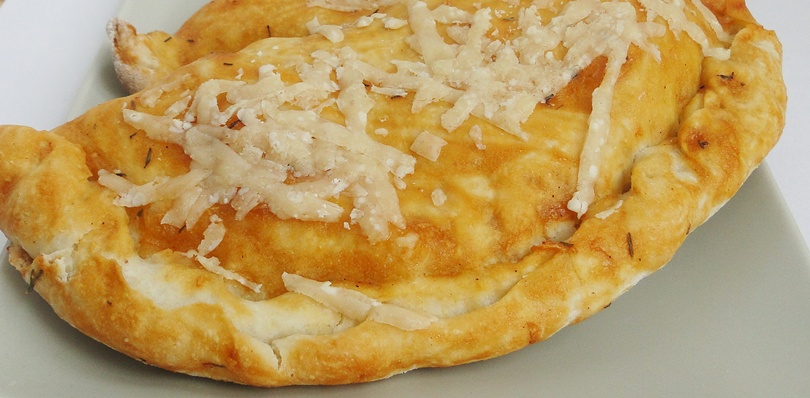 Pizza Calzone