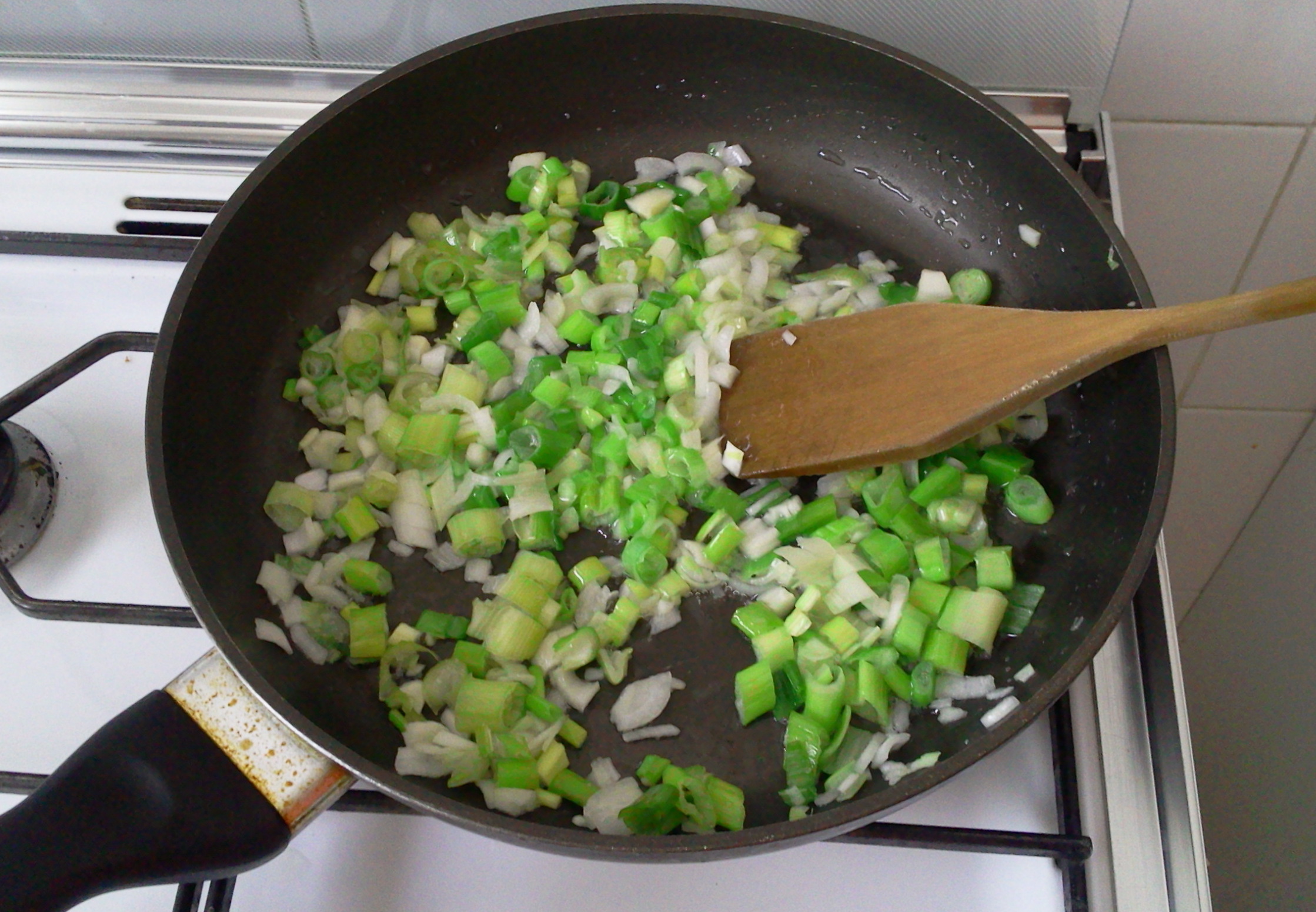 Rulada de carne tocata cu legume