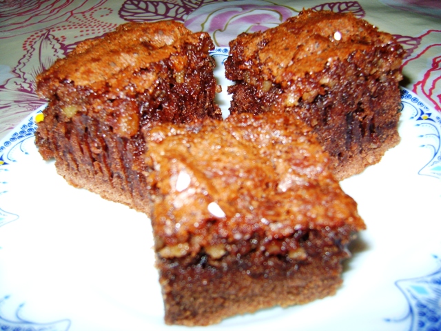 Brownies cu nuci