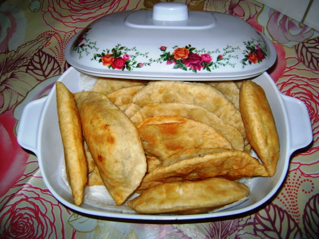 Şuberec (Çiğ Börek)