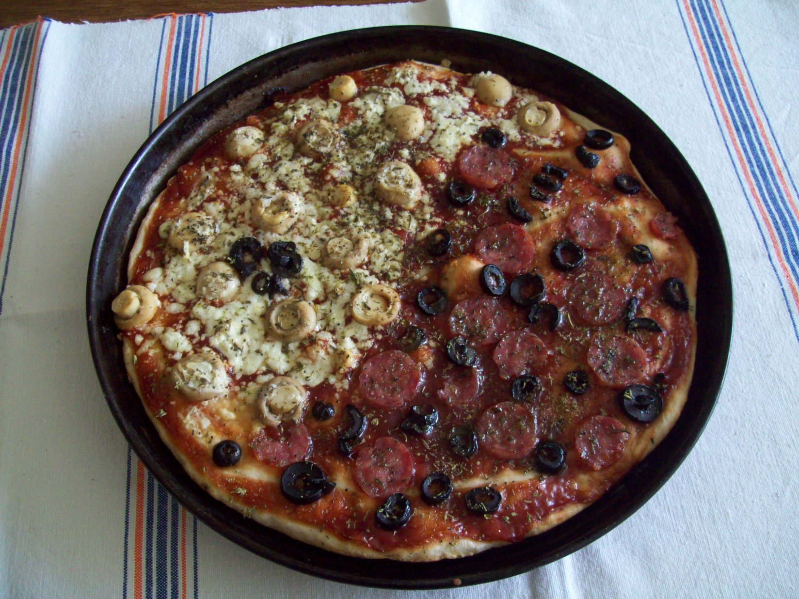 Pizza Yin si Yang