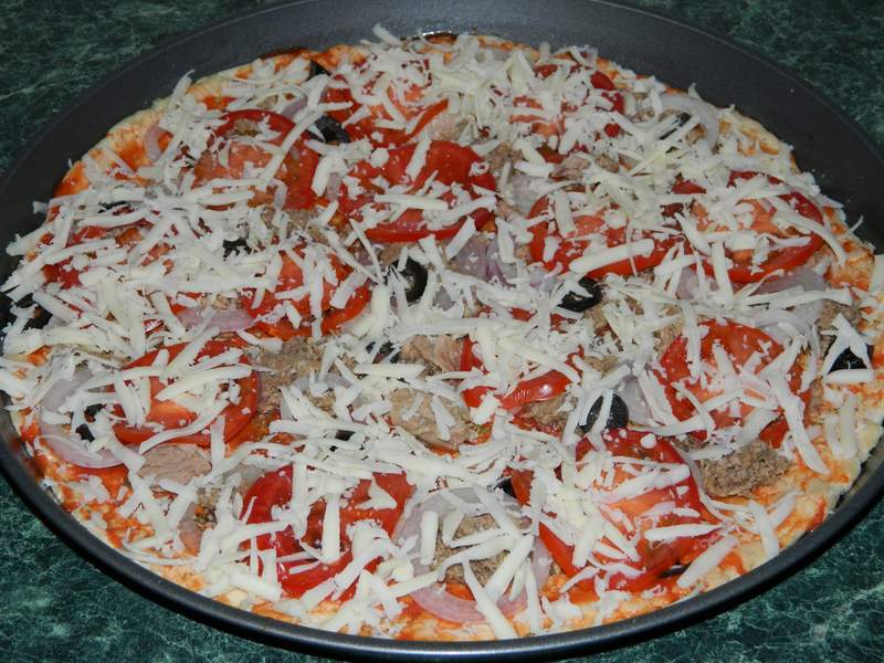 Pizza cu ton