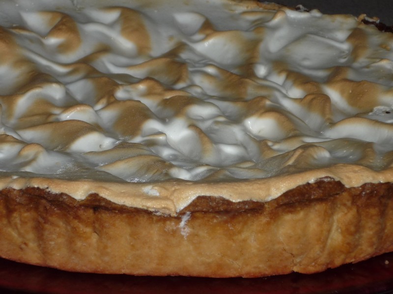 Tarta cu crema de lamaie si bezea