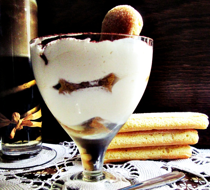 Tiramisu reţetă originală, la pahar