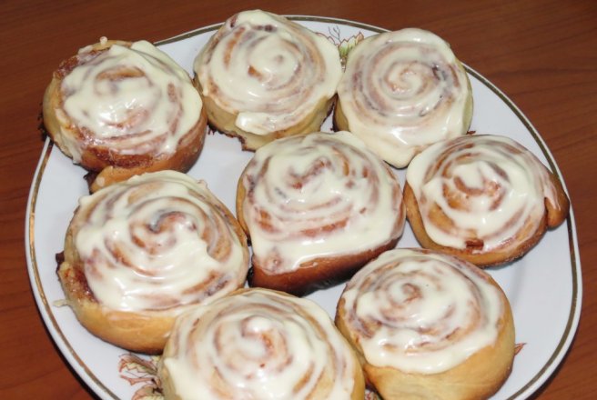 Cinnabons