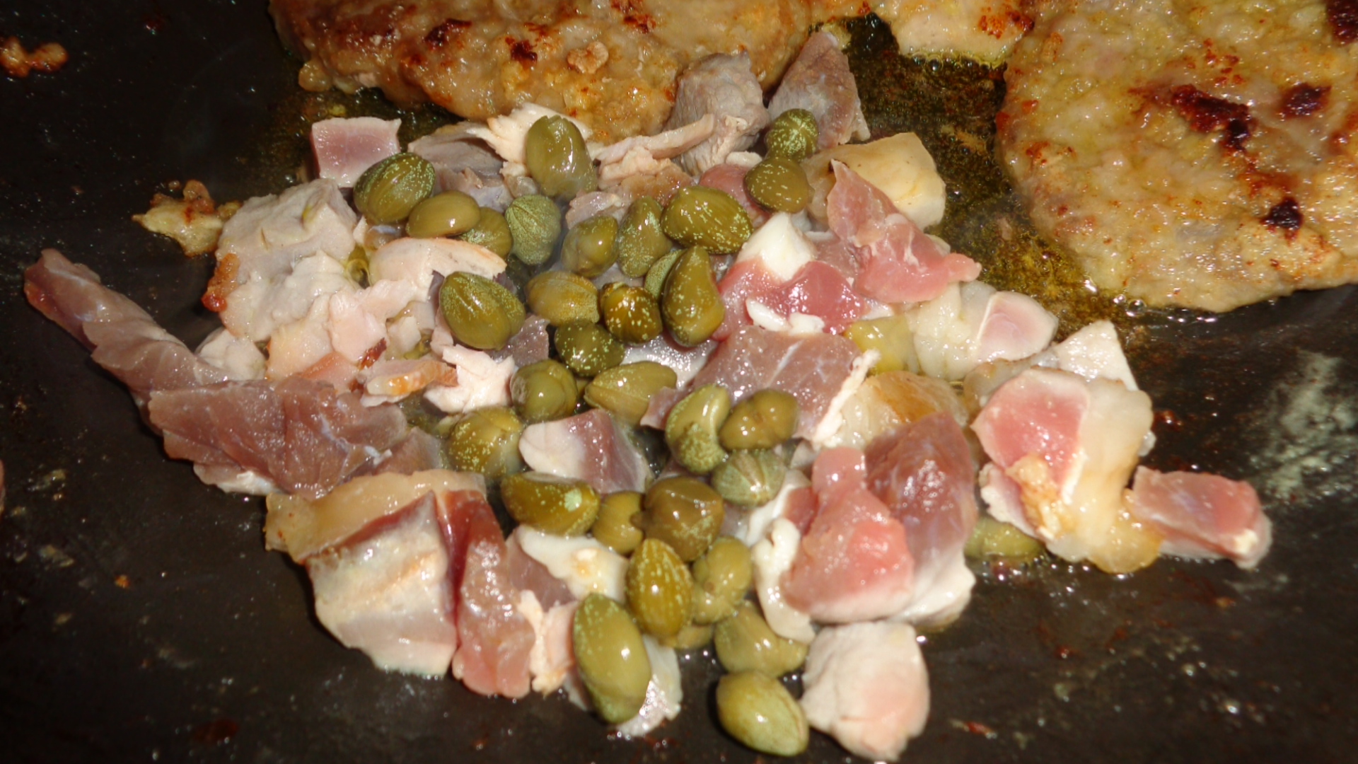 Scallopini cu jambon si capere