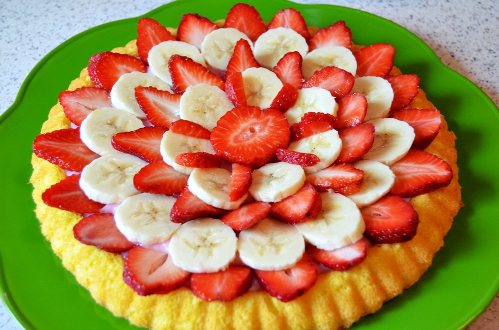 Tarta cu budinca si fructe reteta de desert de casa delicios