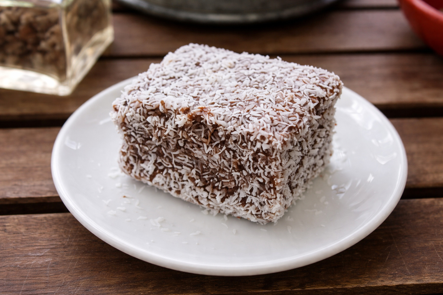 Desert Cuburi cu miere si nuca de cocos, reteta Tavalita cu miere
