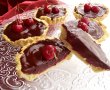 Tarte cu vişine,zmeură şi ciocolată-2