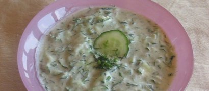 Tzatziki (salata de castraveti)