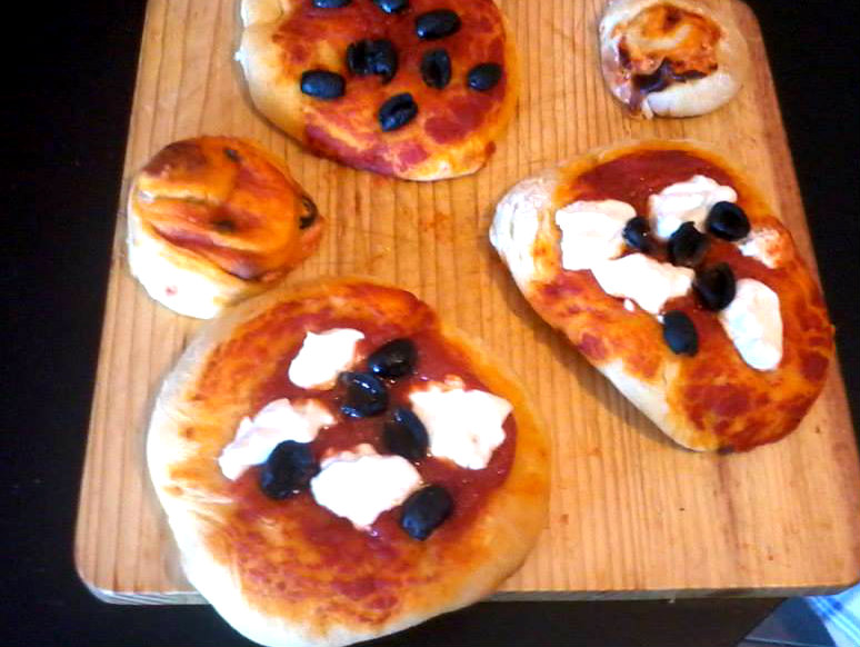 ''Girelli'' de pizza  si pizzette.