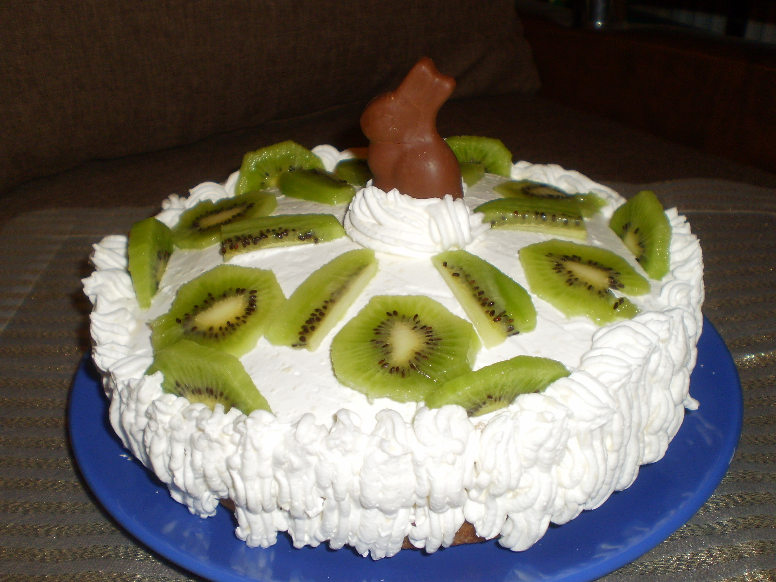 Tort cu mascarpone si kiwi