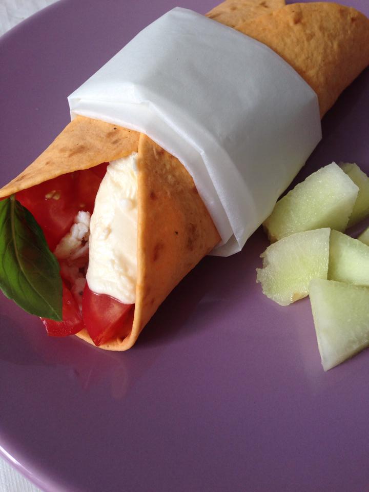 Wrap dietetic cu oua si Mozzarella