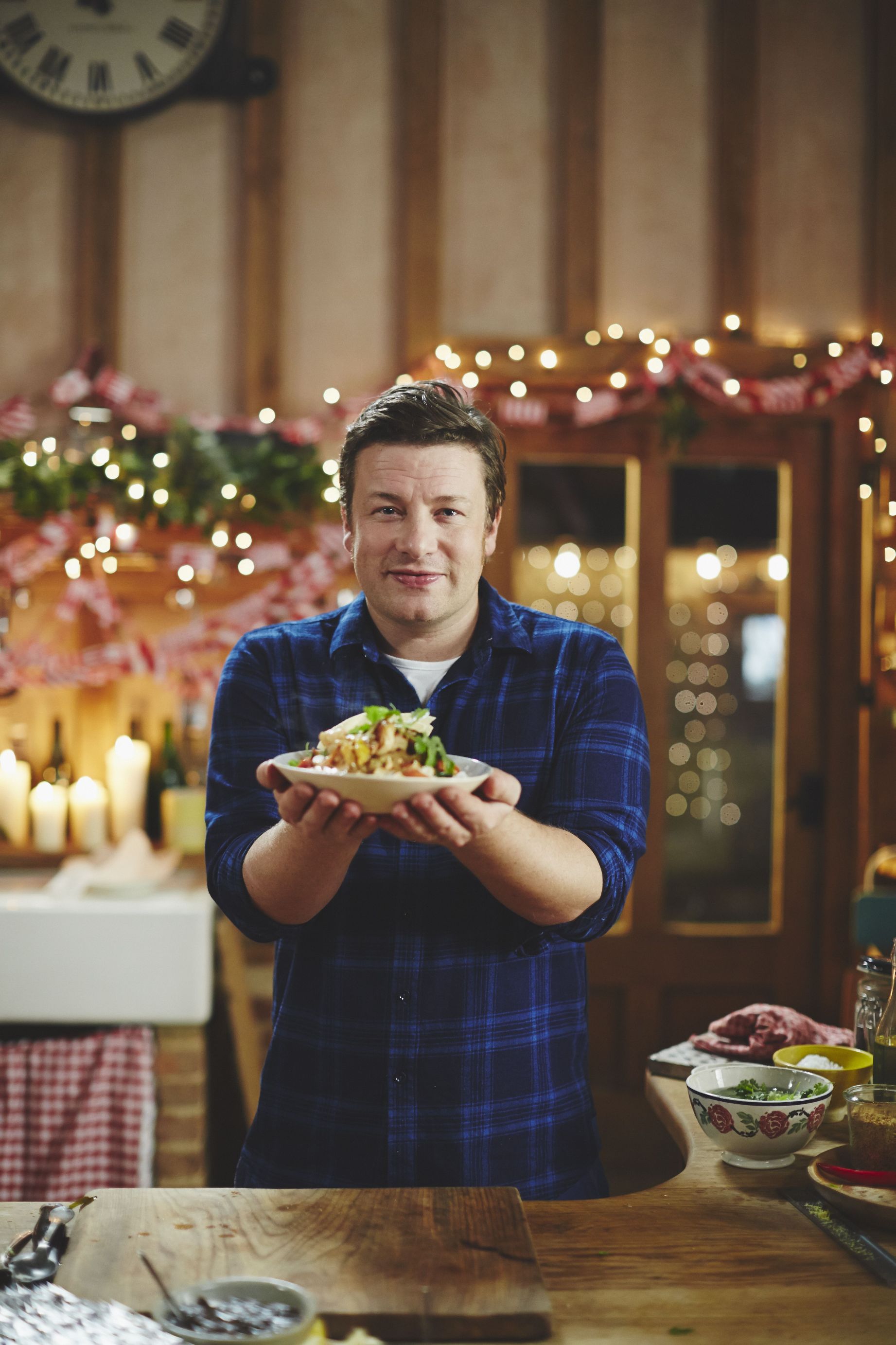 Gatim cu Jamie Oliver masa de Craciun la Tv Paprika 