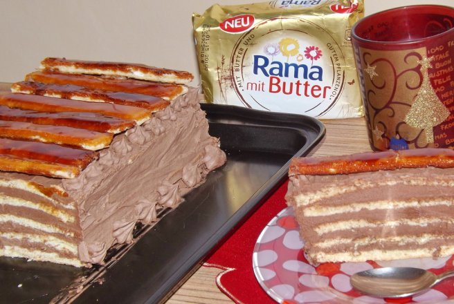 Dobos cu vanilie si Rama mit Butter